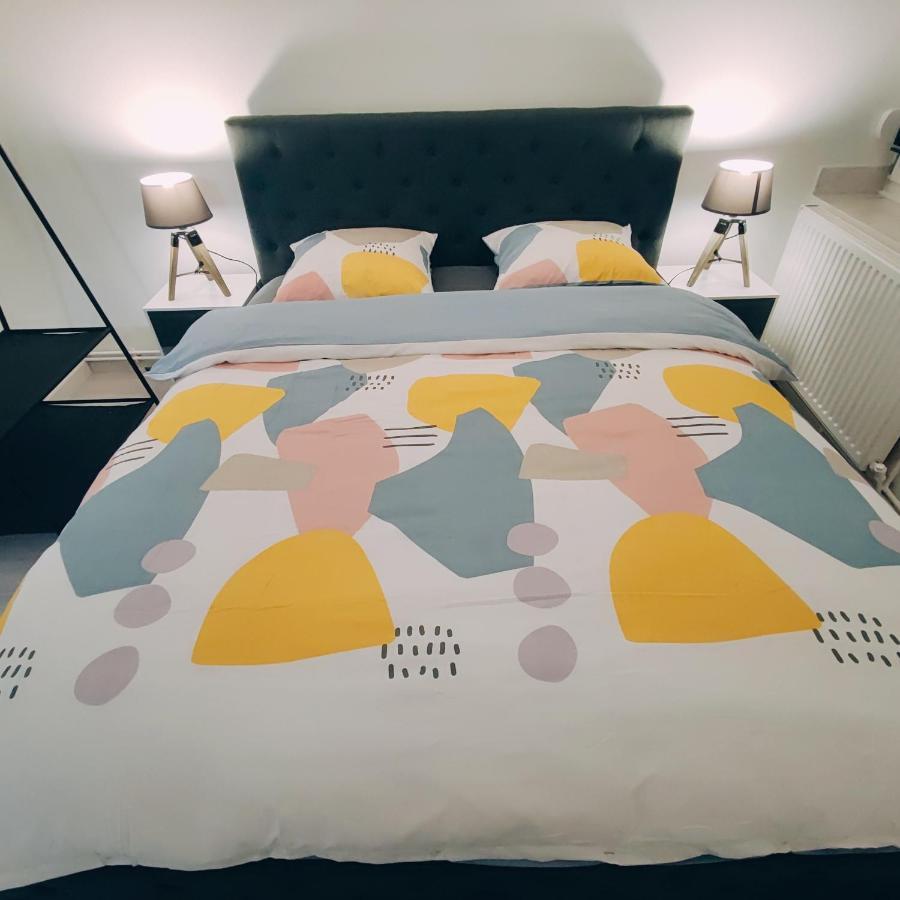 # Appartement Charmant 75 M2 Parking Gratuit オベルネ エクステリア 写真