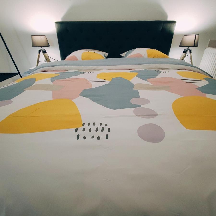 # Appartement Charmant 75 M2 Parking Gratuit オベルネ エクステリア 写真